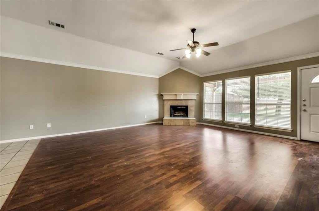 5516 Longhorn Drive - Photo 4 of 21