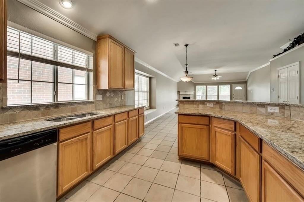 5516 Longhorn Drive - Photo 7 of 21