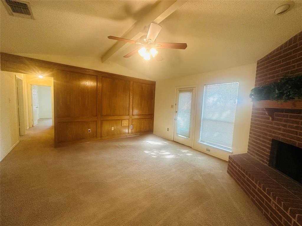 2621 Ozark Dr - Photo 6 of 32