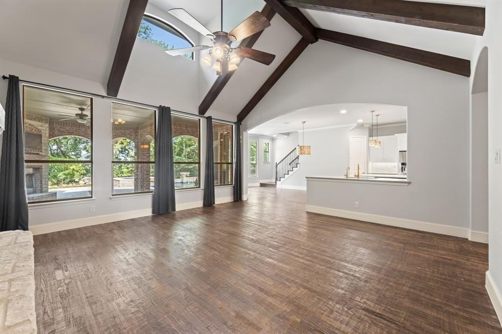 981 Deer Run Ln - Photo 7 of 40