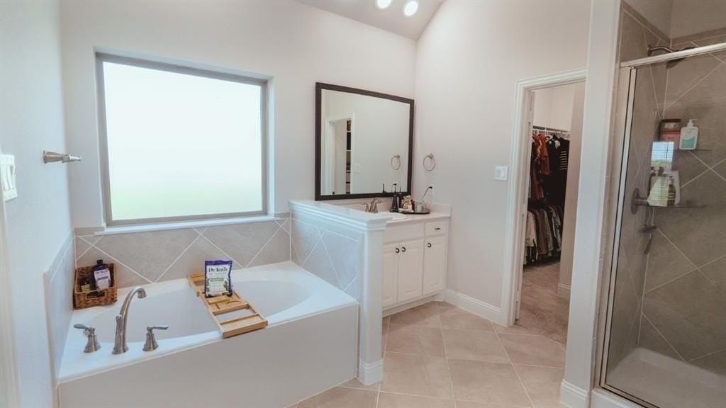 6713 Langley Court - Photo 4 of 6