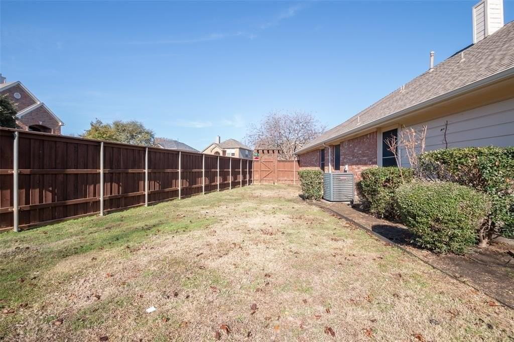 9903 Max Ln - Photo 5 of 26