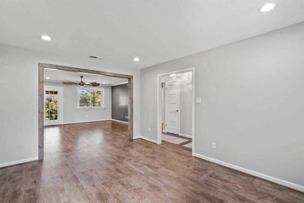 605 Southland Dr - Photo 6 of 31