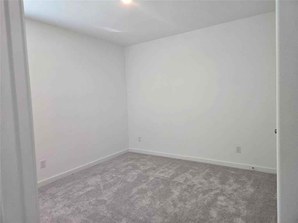 3017 Lusitano Rd - Photo 5 of 29