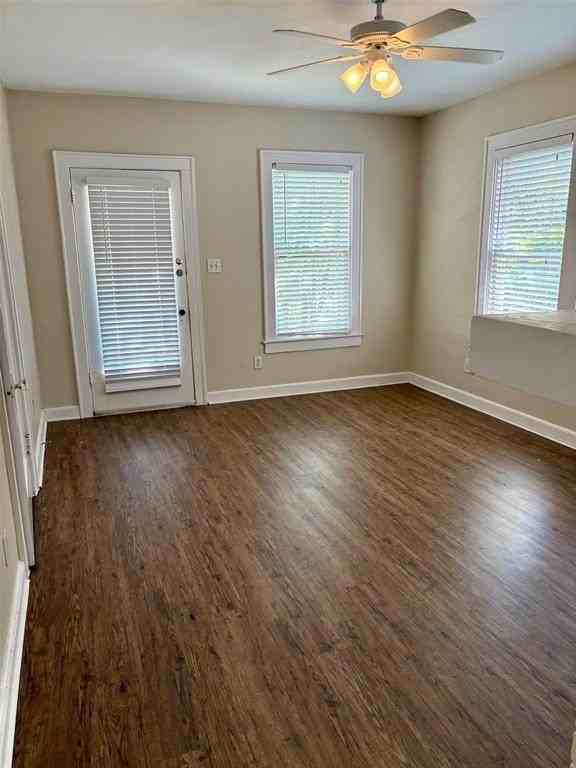 905 N Bishop Ave #A - Photo 3 of 8