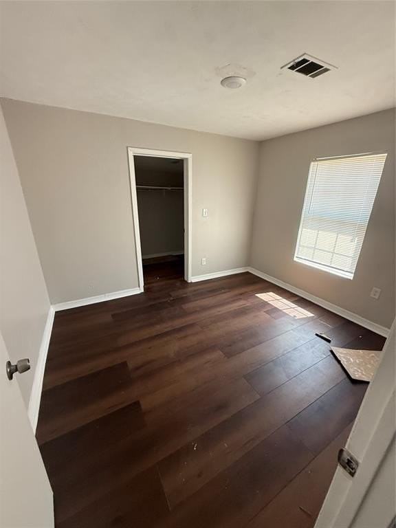 911 Anthony St - Photo 5 of 9