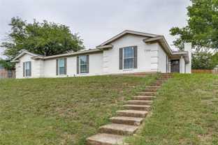 7304 Vista Cliff Dr - Photo 1 of 1