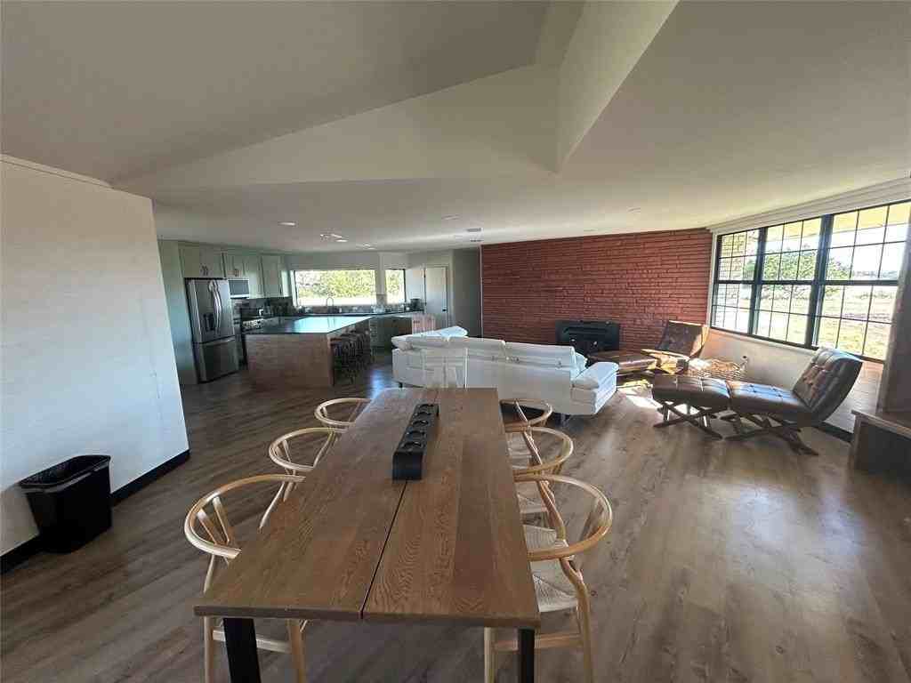 5400 Ridgeline Dr - Photo 4 of 33