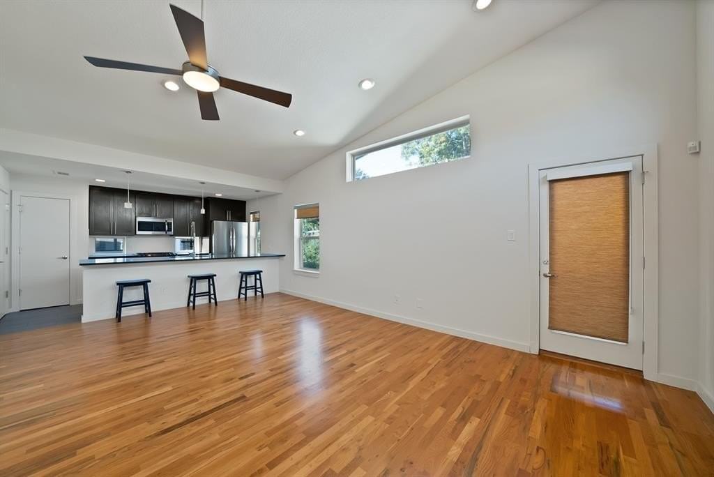 5841 Oram Street #3 - Photo 5 of 35