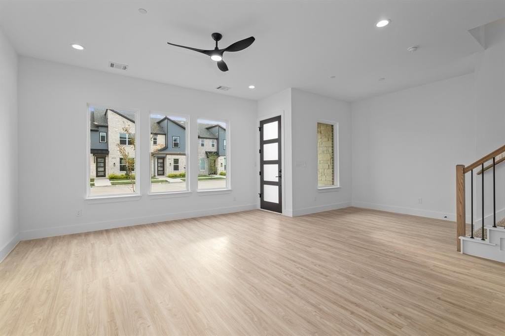 8926 Lowell Street - Photo 7 of 26