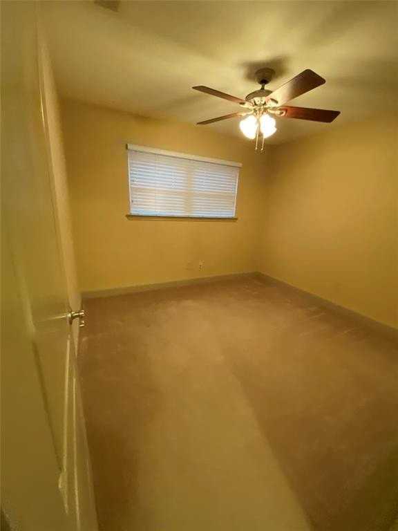 7709 Williams Ave - Photo 7 of 12