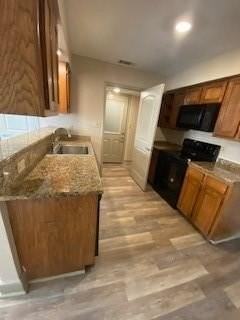 7570 Kings Ridge Rd - Photo 4 of 25