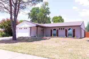 521 Windsor Dr - Photo 1 of 1