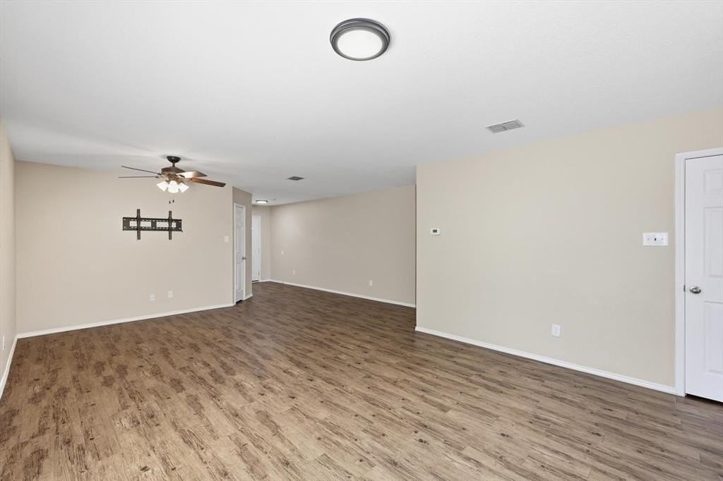 6701 Corral Ln - Photo 4 of 22