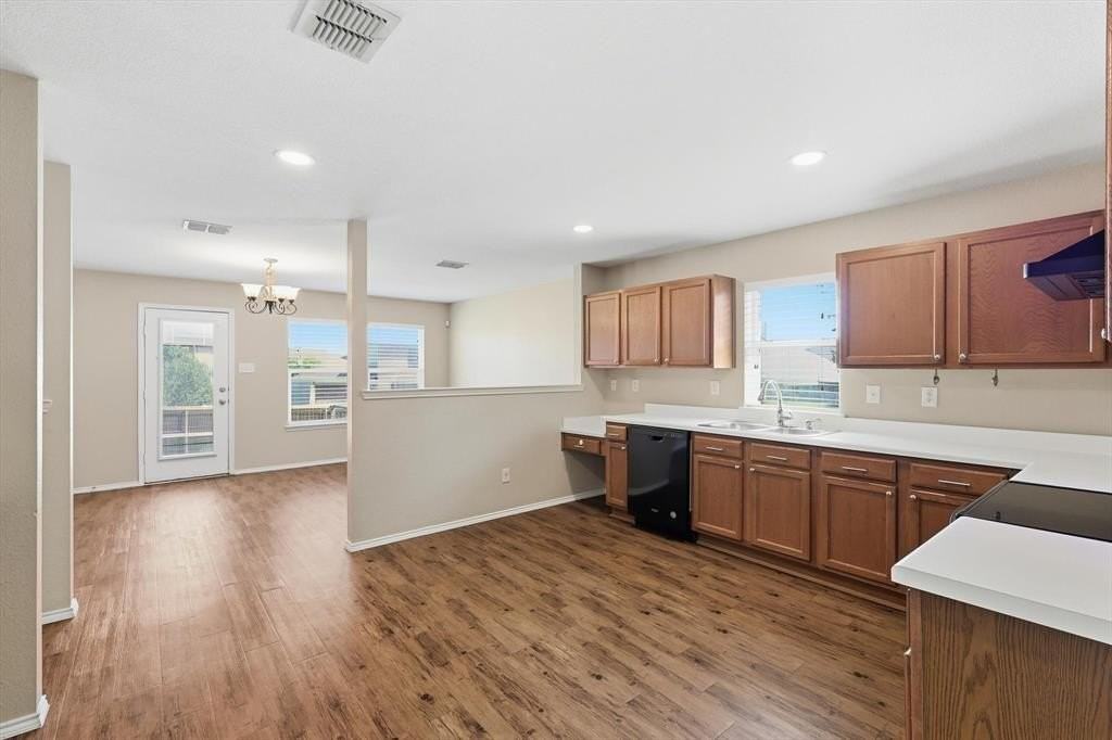 6701 Corral Ln - Photo 6 of 22