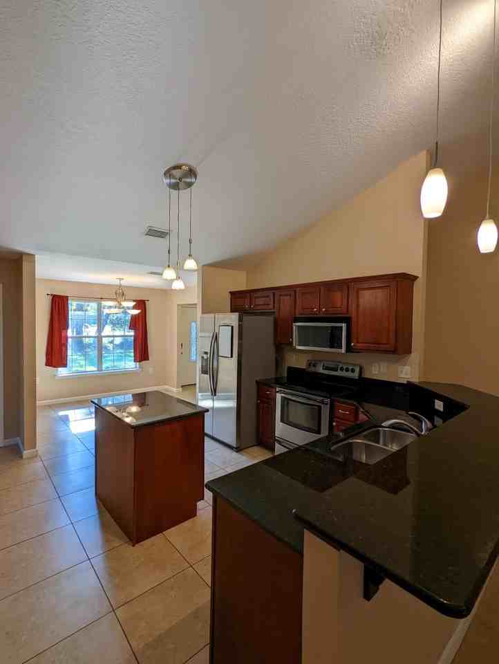 7318 E Bay Blvd - Photo 2 of 32