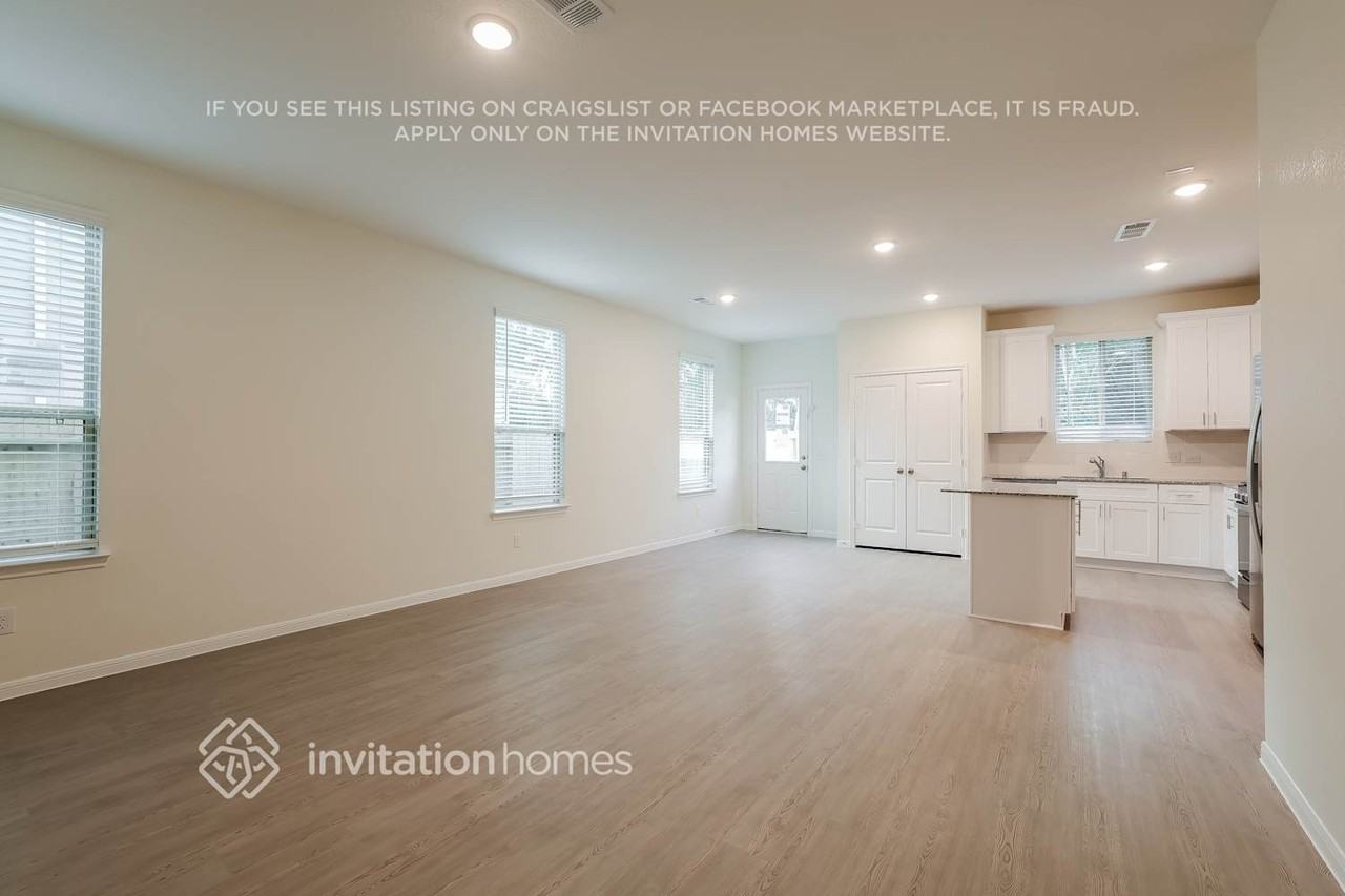 13487 Maltessa Dr - Photo 5 of 18