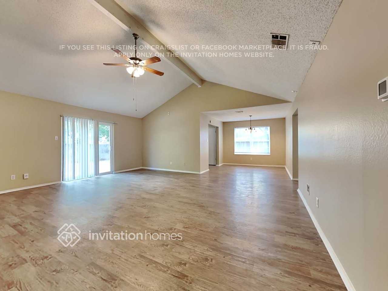 6403 Walnut Springs Dr - Photo 5 of 16