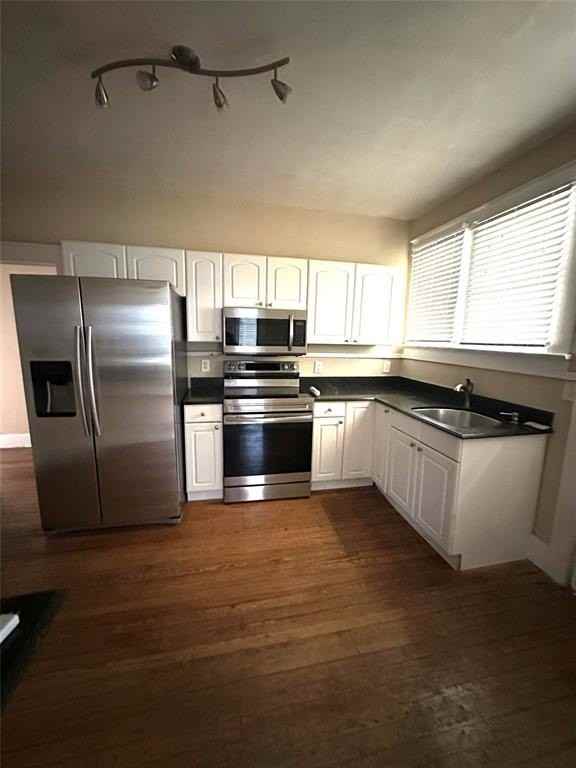 616 37th St - Photo 6 of 11