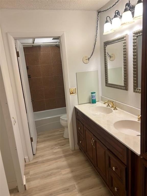 3720 Inverrary Dr #1T - Photo 7 of 36