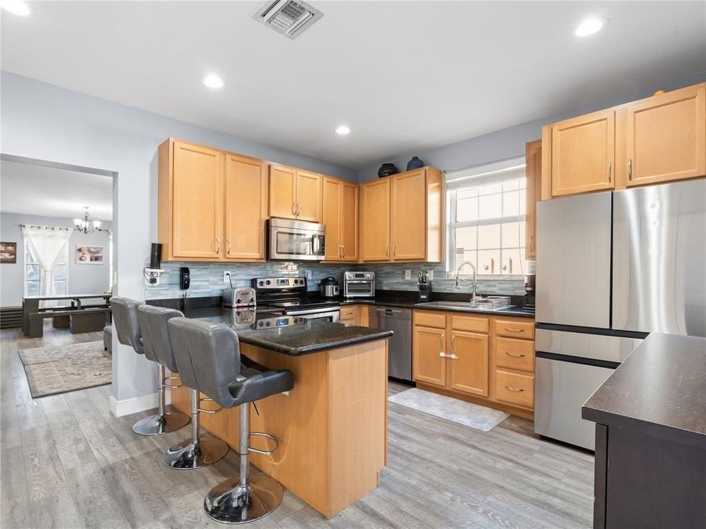 14741 Sw 11th St - Photo 5 of 29