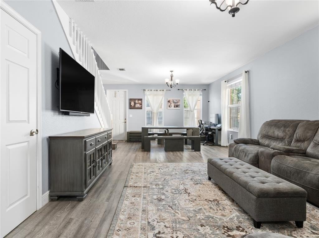 14741 Sw 11th St - Photo 7 of 29