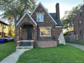 239 Newport St - Photo 1 of 1