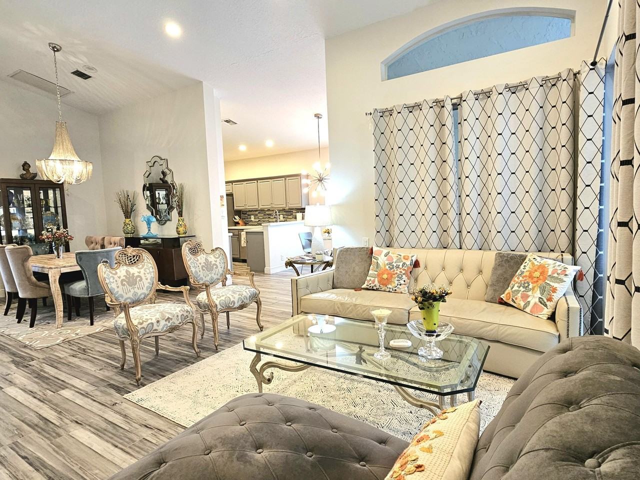 9825 Mantova Dr - Photo 5 of 37