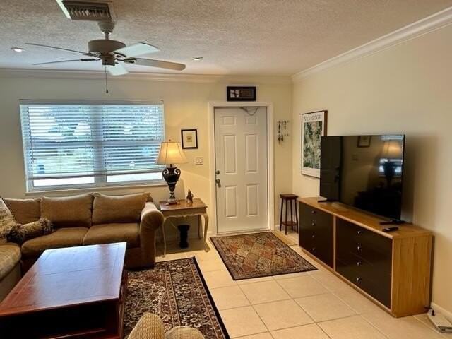 4292 Birdwood St - Photo 4 of 14