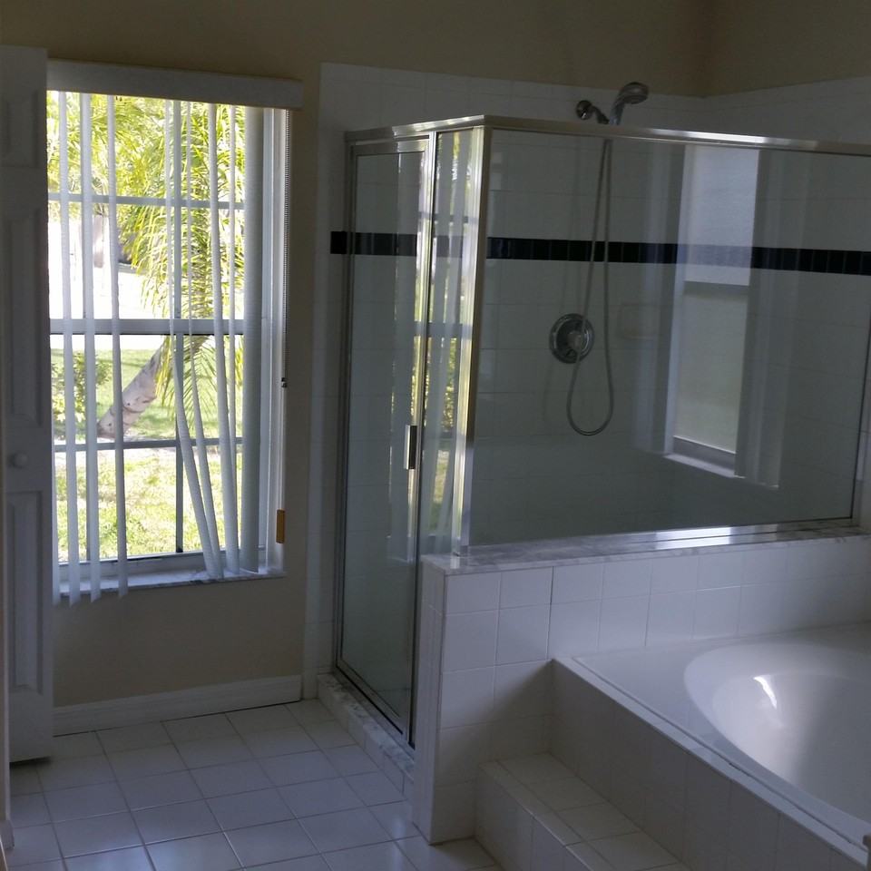 5704 Croton Avenue - Photo 5 of 21