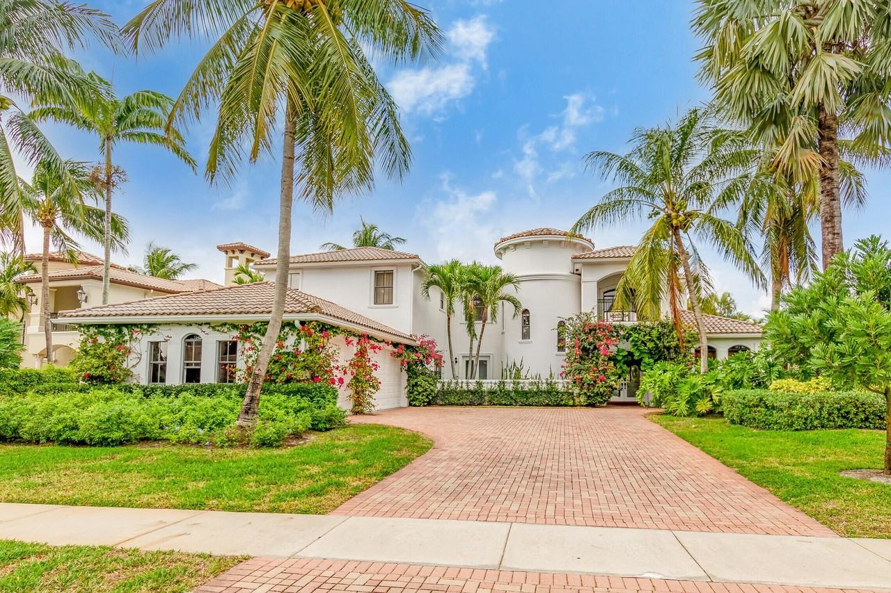 11663 Sunrise View Ln