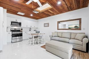 11647 62nd Ln N - Photo 1 of 1