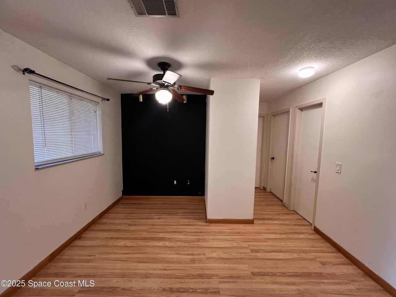 810 Vantage Street Southeast - Photo 6 of 14