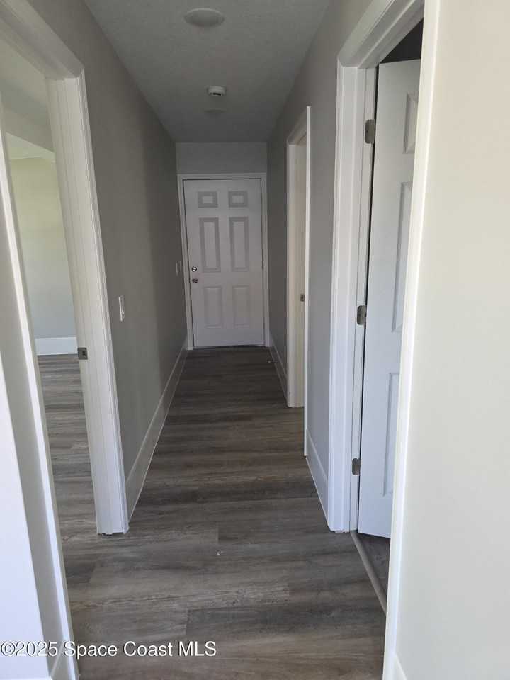 417 Dove Ave - Photo 7 of 10