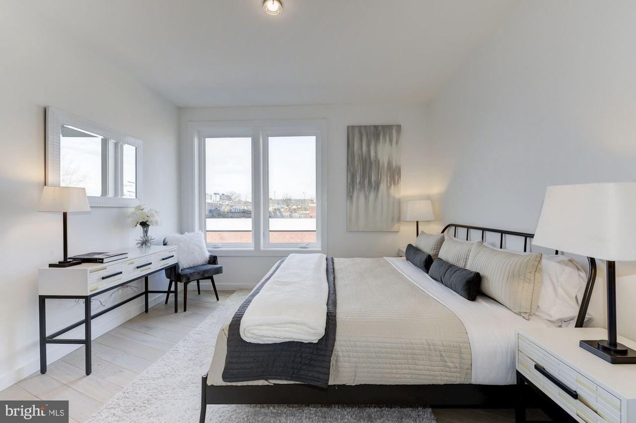 1871 Corcoran St Ne Unit 1871-B #1871B - Photo 6 of 31