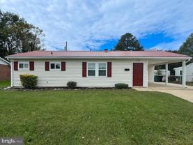 1424 S Governors Ave - Photo 1 of 1