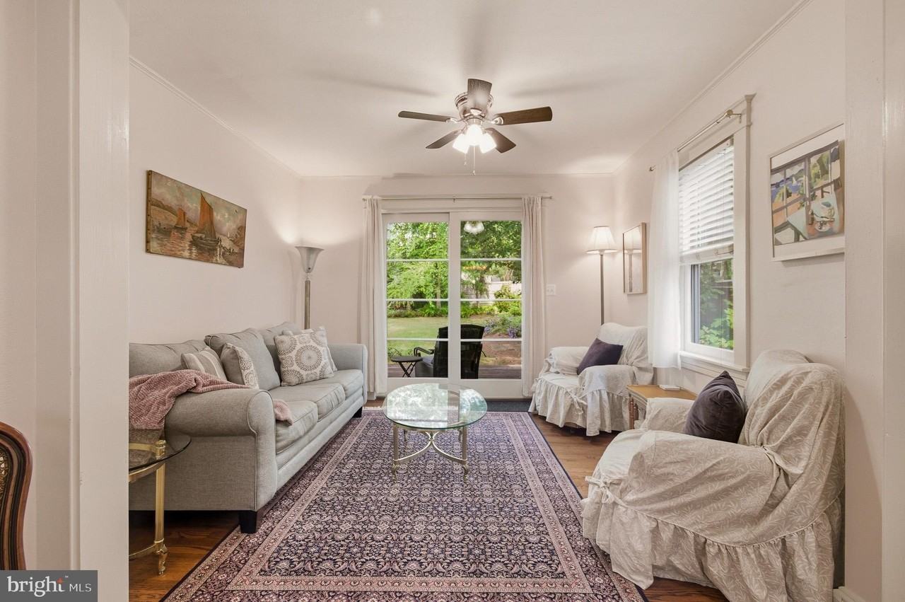 922 Jackson Street - Photo 6 of 22