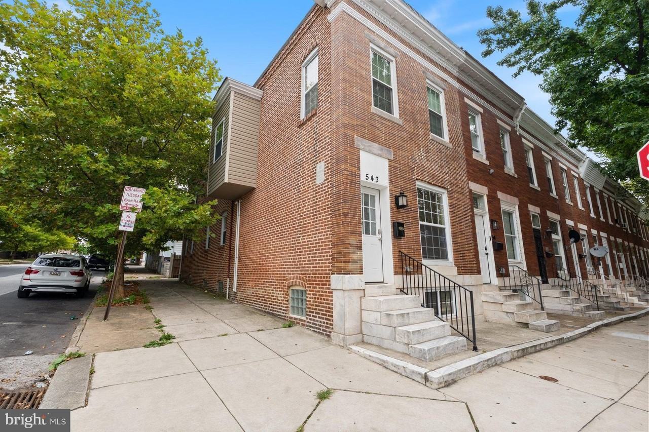 543 N Kenwood Ave - Photo 3 of 37