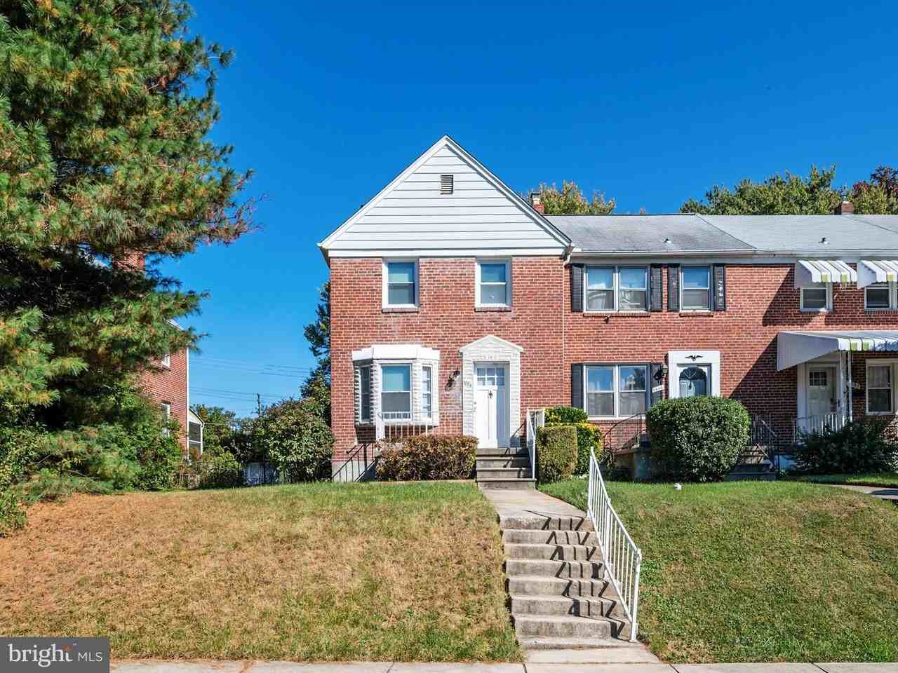 1884 Yakona Rd - Photo 2 of 37