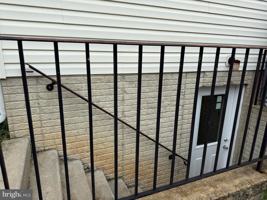 featured image of 22271 GOLDENROD Drive unit: Basement Apartment