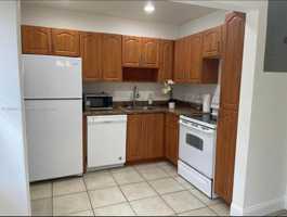 featured image of 845 Nw 46th Ave #845