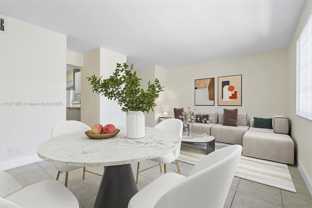 1715 N 16th Ave #202 - Photo 1 of 1