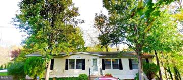 featured image of 85 Hickory Ave