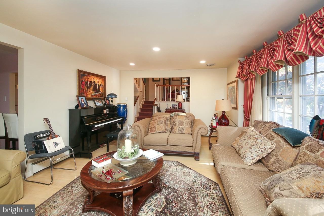 1806 Jody Road - Photo 5 of 44