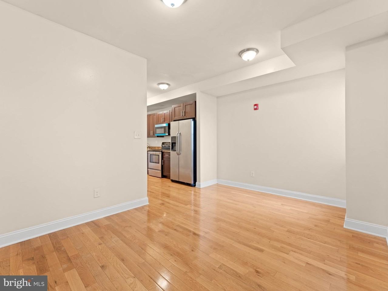 1813 N 18th St #2 - Photo 3 of 15
