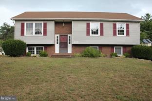 209 Lakeside Dr - Photo 1 of 1