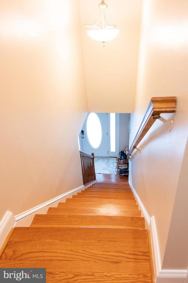 4 Yosemite Rdg - Photo 2 of 7