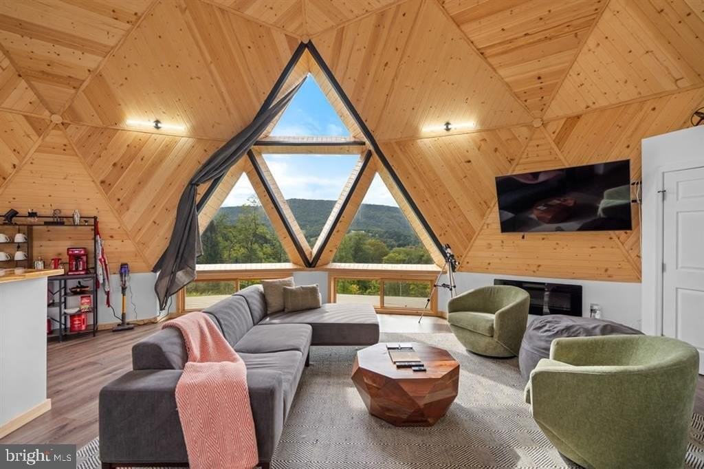 331 Pomeroy Rd - Photo 4 of 6