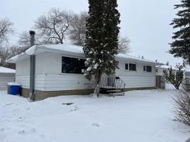 featured image of 56 Falcon Bay