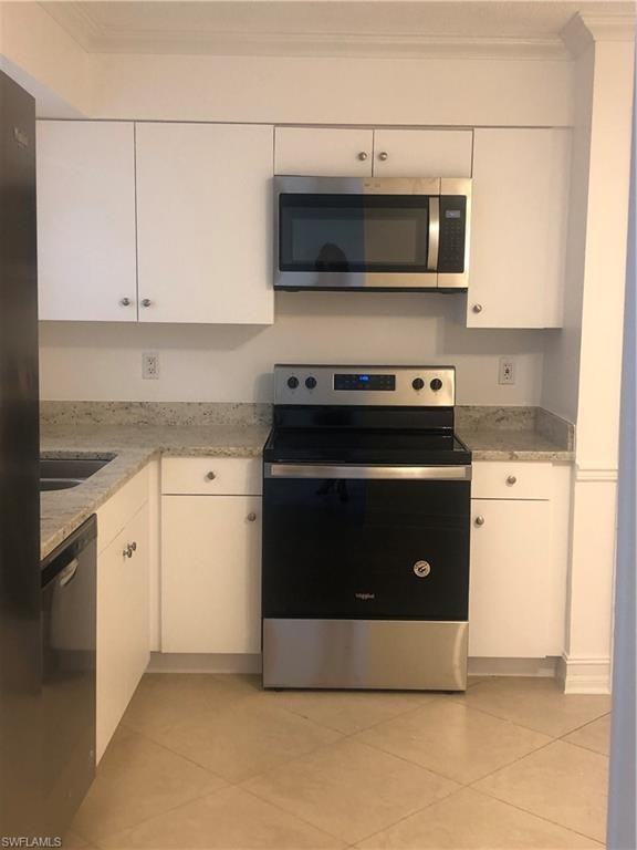 3325 Airport Rd N ##G2 - Photo 3 of 9